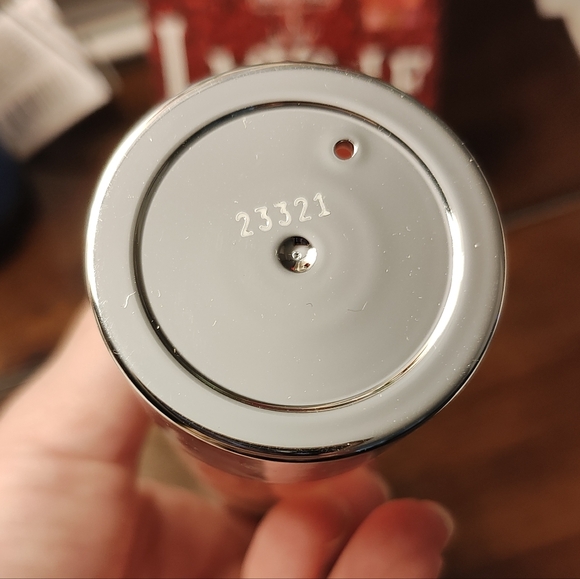 MAELYS B-GLOSSY Smoothing Body Serum - Pink - Picture 3 of 5